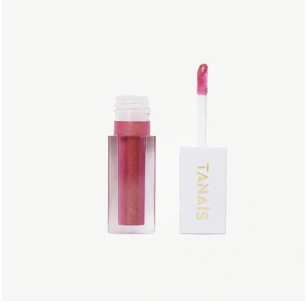 Pink Lip Gloss - Hydrating Shine